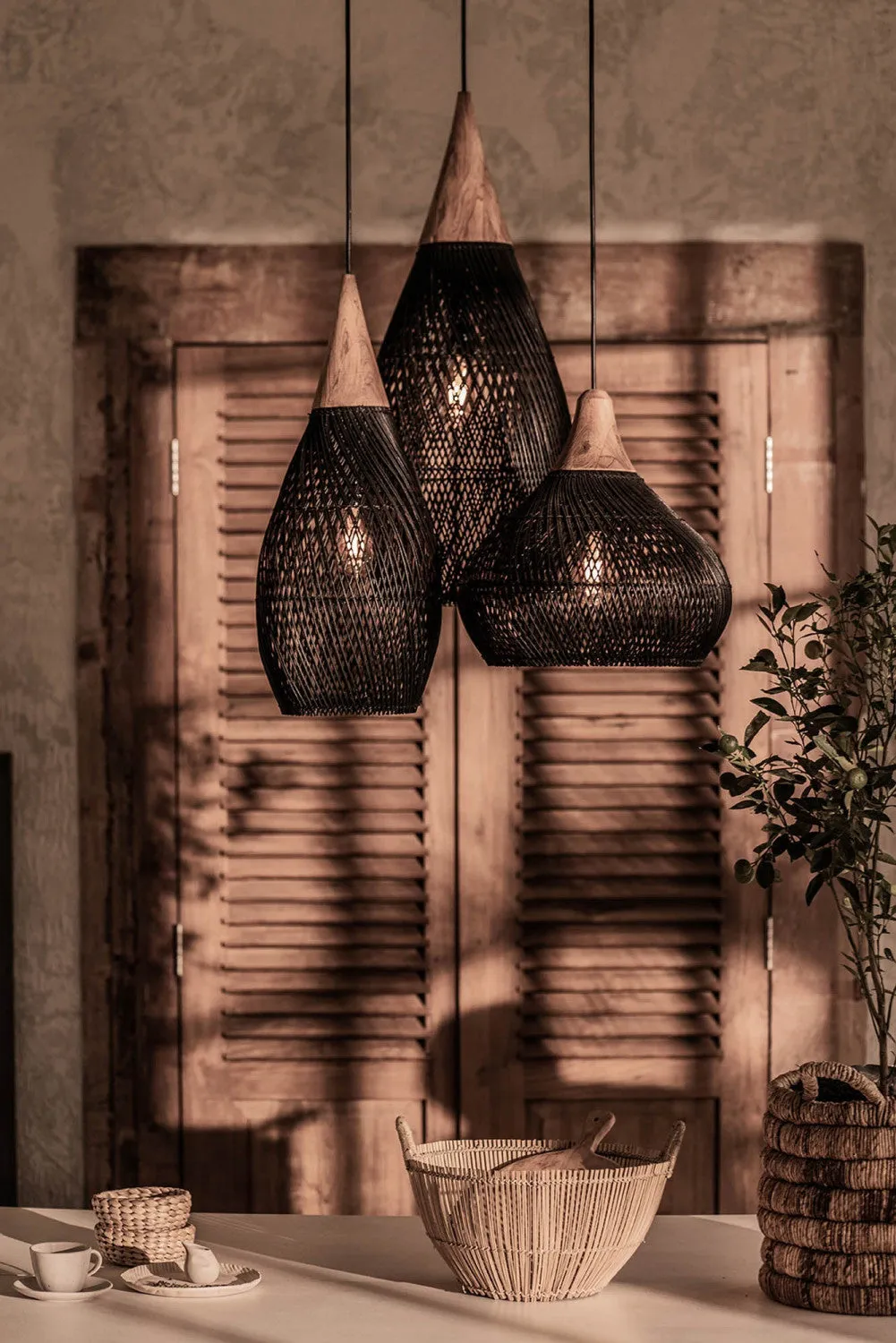 Bayan Horn Pendant Large - Black