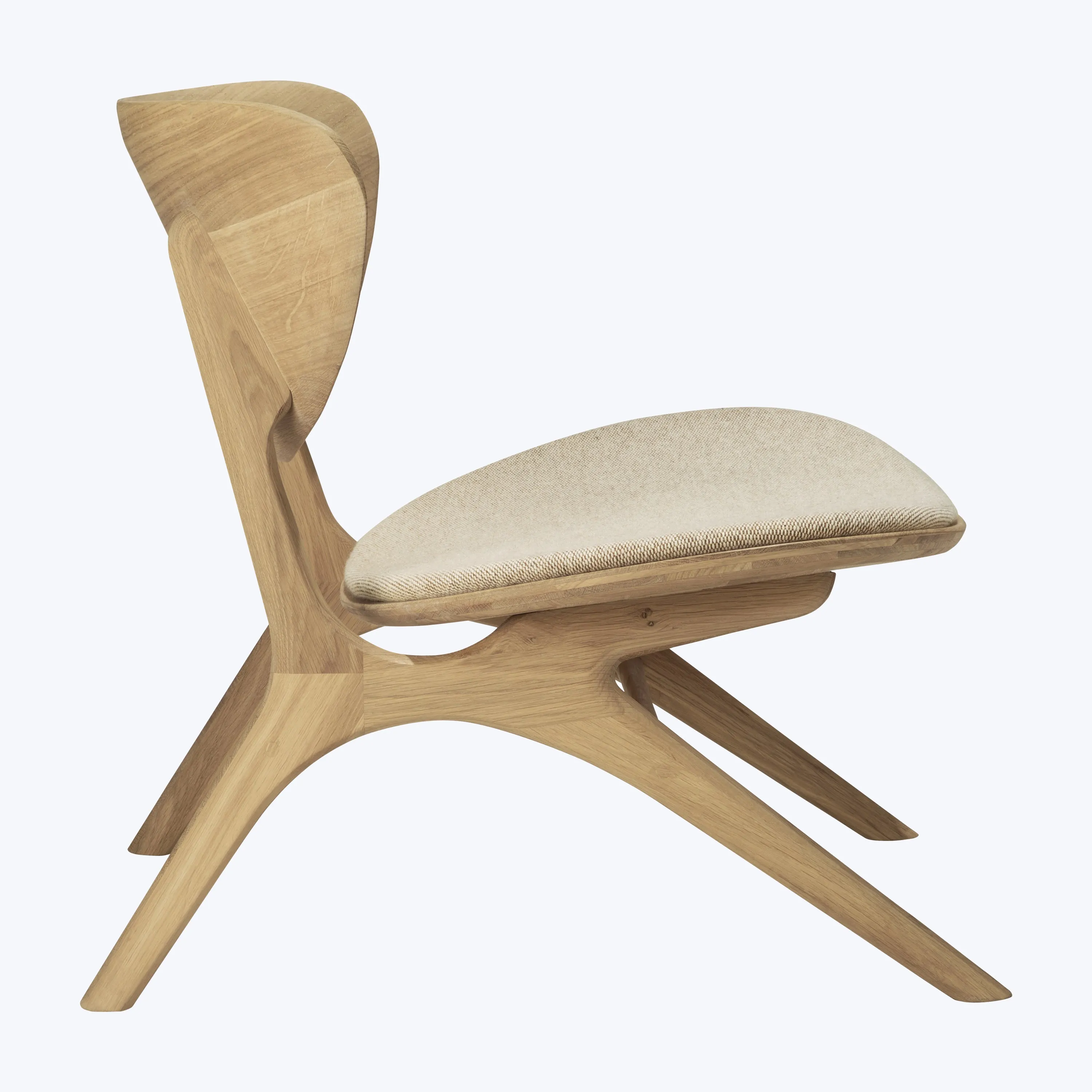 Eye Lounge Chair
