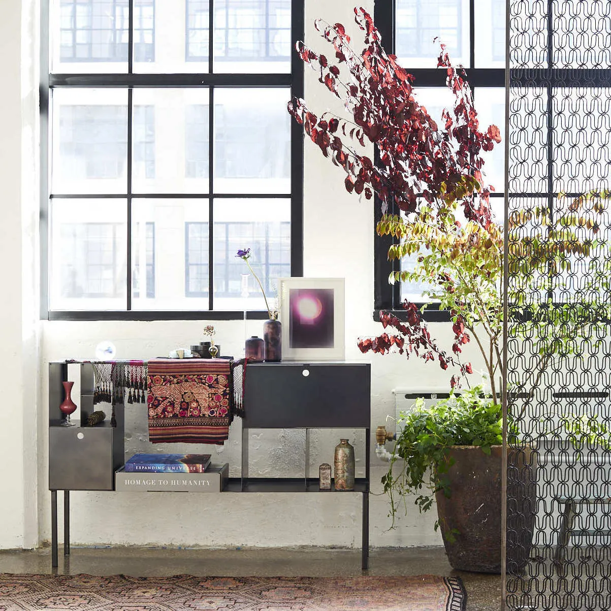 Flatiron Cubic Steel Console