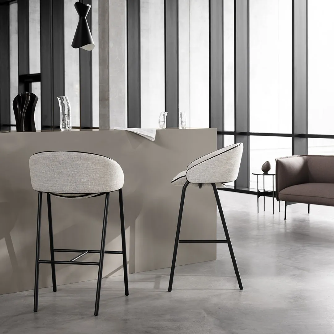 Folium Bar Stool