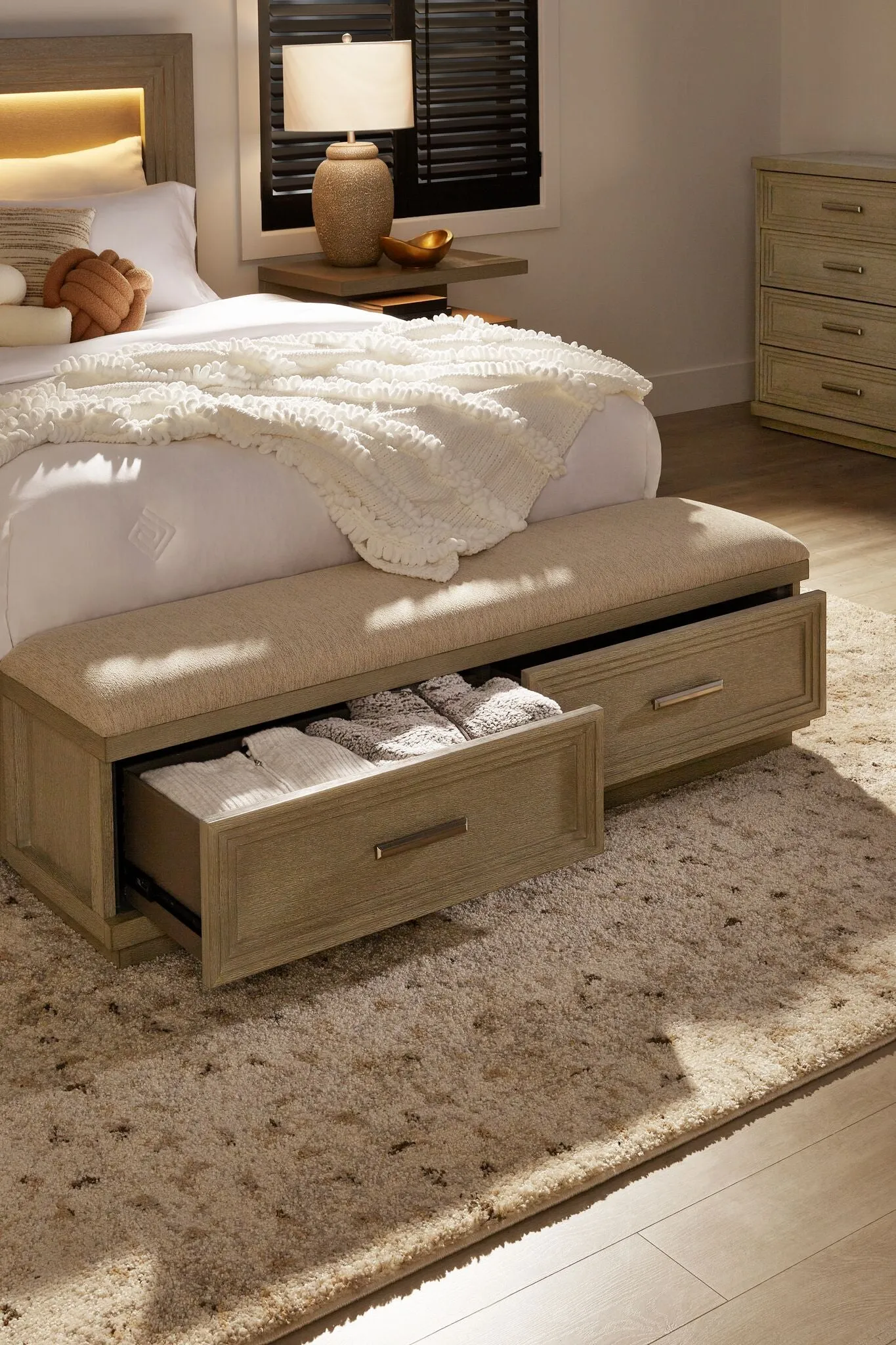 Fresh Perspective Chunk Knit Ivory Throw -Ivory