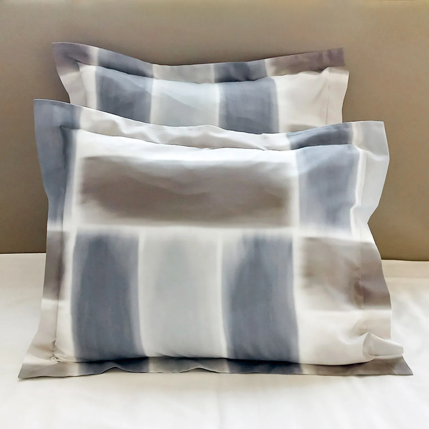 Gouache Duvet & Shams, Blue