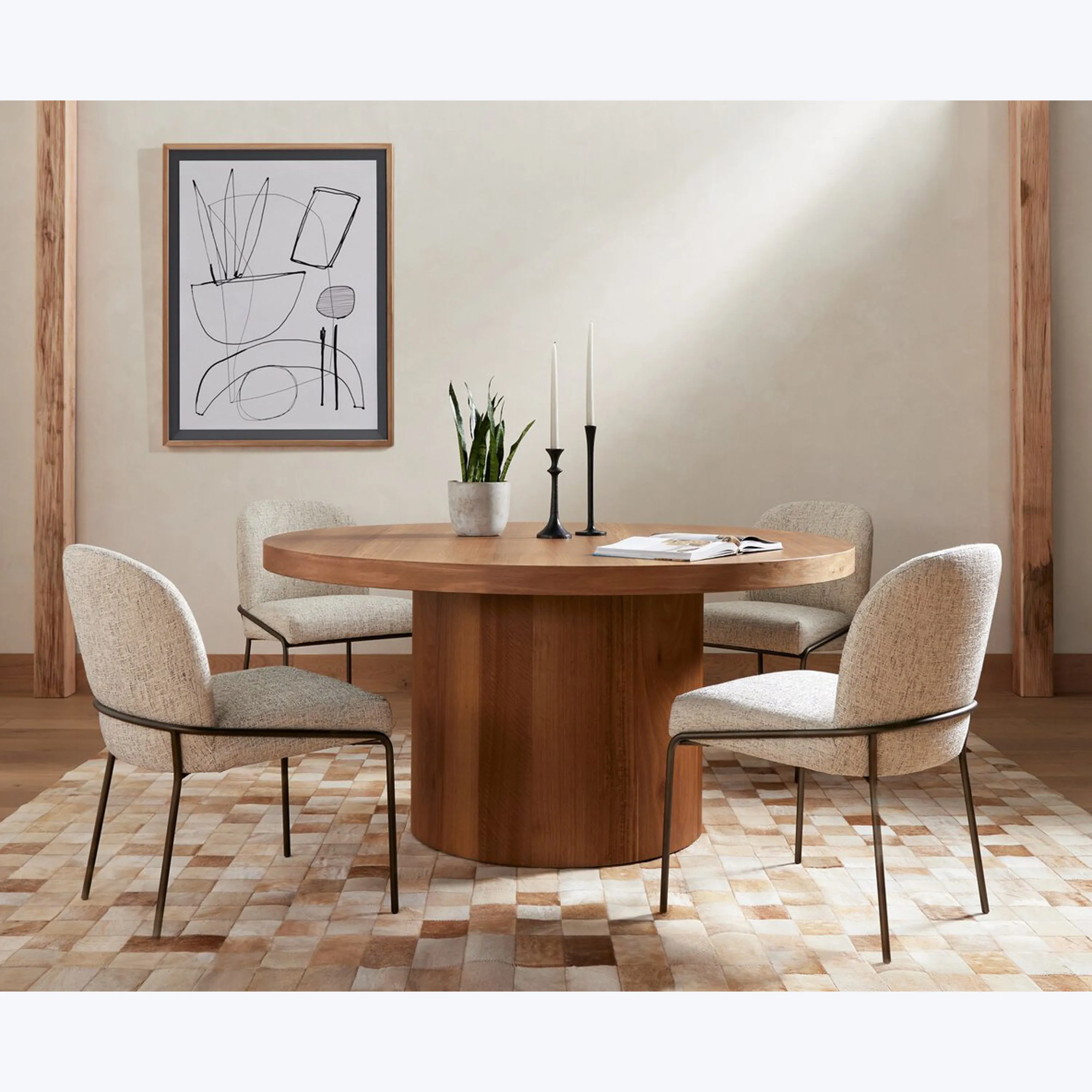 Hudson Round Dining Table