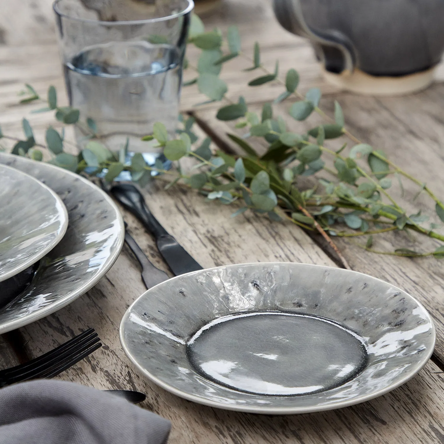 Madeira Bread Plate, Set of 6