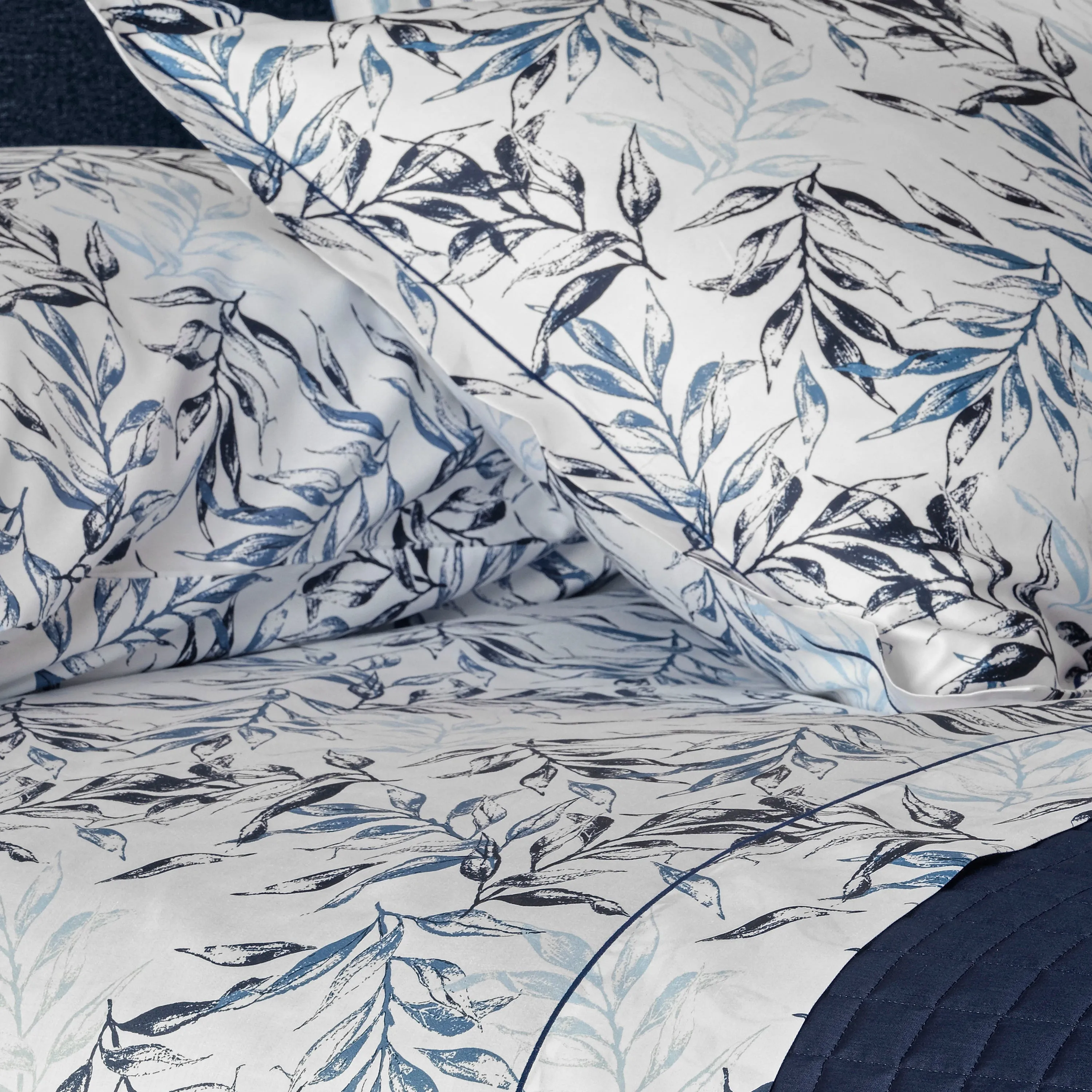 Natura Duvets & Shams, Blue