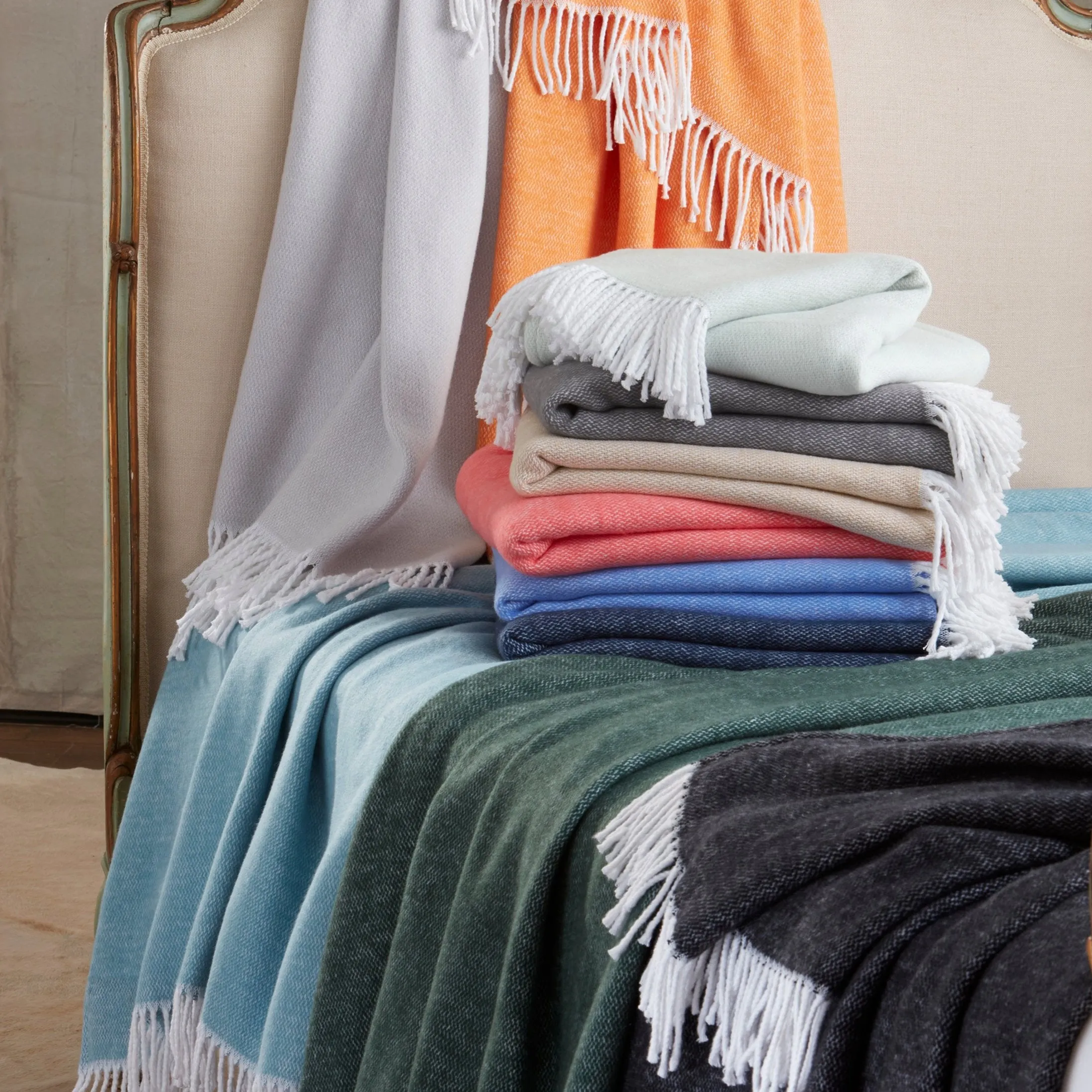 Pezzo Cotton Throw