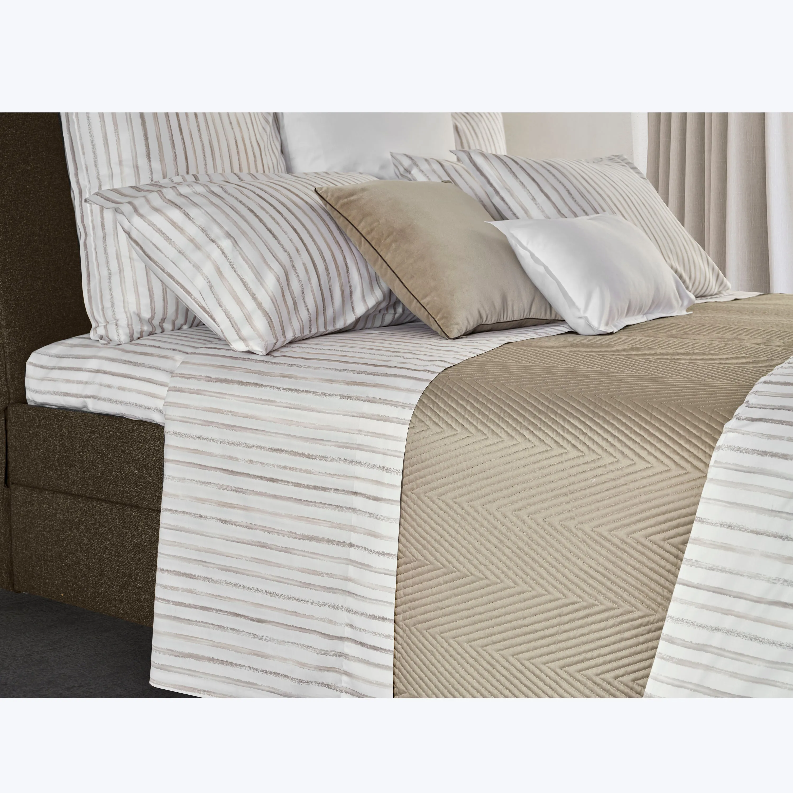 Rigato Duvets & Shams, Beige