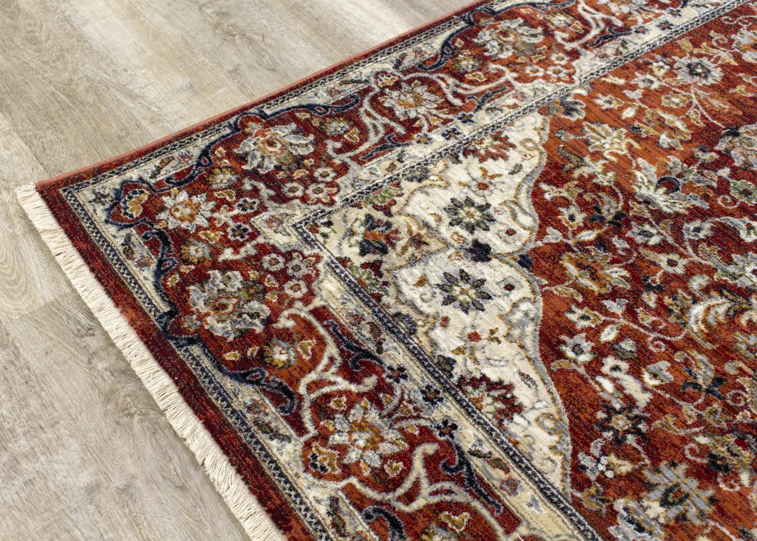 Satara 5'3" X 7'7" Classic Border Rug - Red Cream  Area Rug