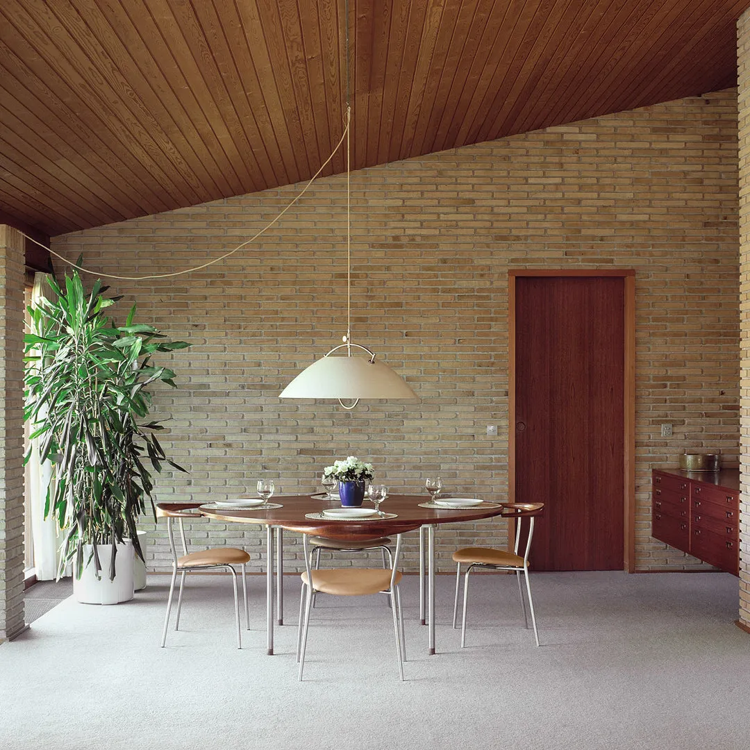 Wegner PP701 Minimal Chair
